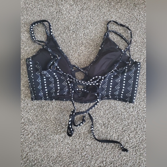 Two Piece Bikini Swimsuit - Picture 2 of 6